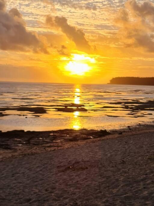 Vacation Beach House South Of Mauritius - Riambel 외부 사진