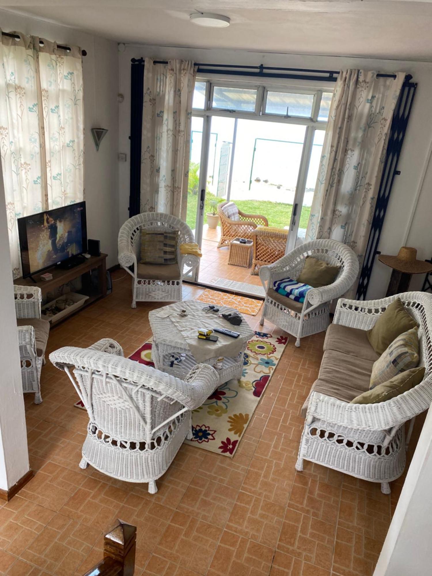 Vacation Beach House South Of Mauritius - Riambel 외부 사진